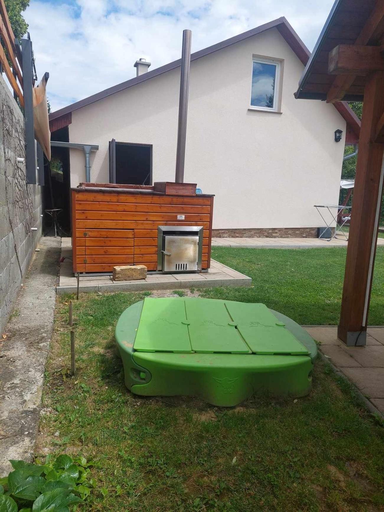 Gasthaus Burg Nad Banskou Stiavnicou Stiavnicke Bane Exterior foto